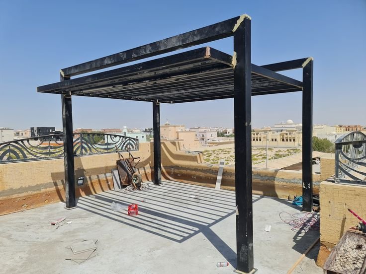 برجولات أسطح للمساحات الخارجية