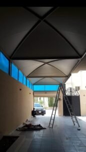 مظلات سيارات قماش مشدود بالرياض
